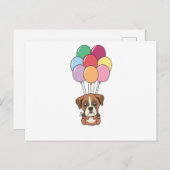 Boxer Hund fliegt mit farbenfrohen Balloons Postkarte (Vorne/Hinten)