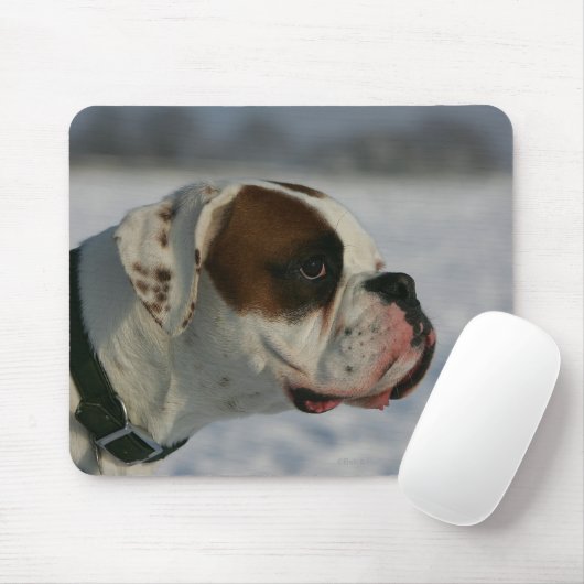 Boxer-Hund im Schnee Mousepad (Mit Mouse)
