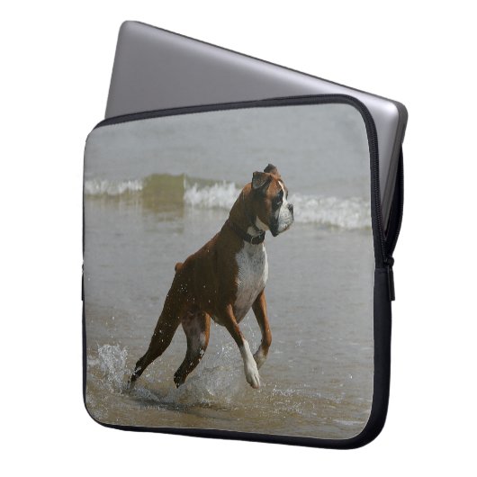 Boxer-Hund im Wasser Laptopschutzhülle (Vorderseite Links)