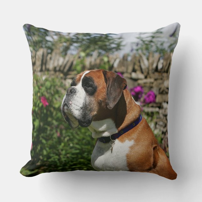 Boxer-Hund in den Blumen Kissen (Vorderseite)