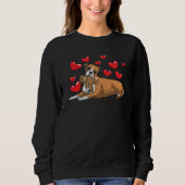 Boxer Hund mit ausgestopftem Tier und Herz Sweatshirt (Vorderseite)