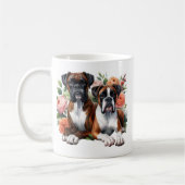 Boxer Hunde unter den Blume Kaffeetasse (Links)