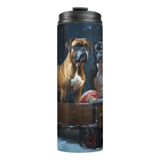 Boxer Snowy Sleigh Weihnachtsdekor Thermosbecher (Vorderseite)