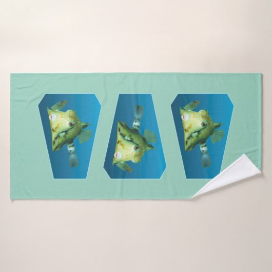 Boxfish - Designgradientenblauer Hintergrund | Badehandtuch (Badehandtuch)