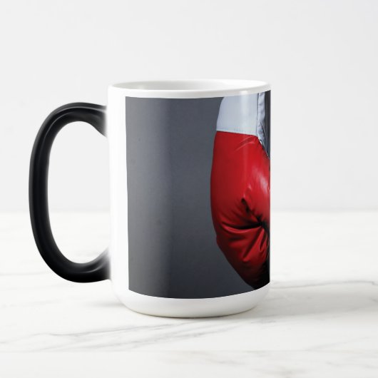 Boxing gloves  verwandlungstasse (Links)