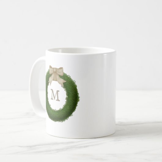 Boxwood-Kranz mit rustikalem Bow-Mit Monogramm Kaffeetasse (Vorderseite Links)