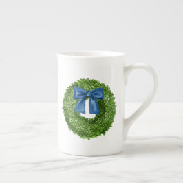 Boxwood Wreath mit Blue Bow-Keramik Porzellantasse