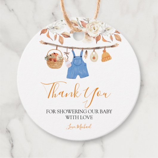 Boy Autumn Clothes Pumpkin Fall Baby Showdusche Geschenkanhänger (Vorderseite)