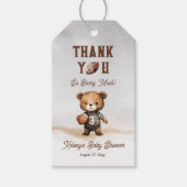 Boy Bearly Wait American Football Baby Dusche Geschenkanhänger (Vorderseite)