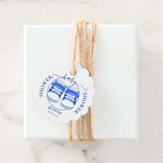 BOY BLAUE HINTERN BABY SHOWER Round Gefälligkeitsm Geschenkanhänger (Beispiel)