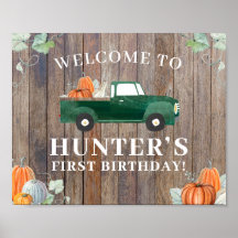 Boy Fall Birthday Green Truck und Pumpkins Willkom