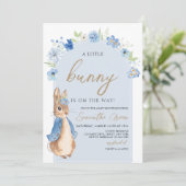 Boy Little Bunny Baby Dusche Einladung (Stehend Vorderseite)