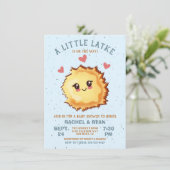 Boy Little Latke Hanukkah Baby Dusche Einladung (Stehend Vorderseite)
