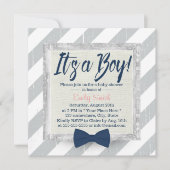 Boy Navy Blue Bow Krawatte Gray Stripes Baby Dusch Einladung (Vorderseite)