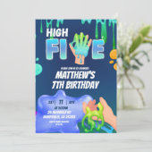 Boy Neon Blue Green Slime High Five Invitation Einladung (Stehend Vorderseite)