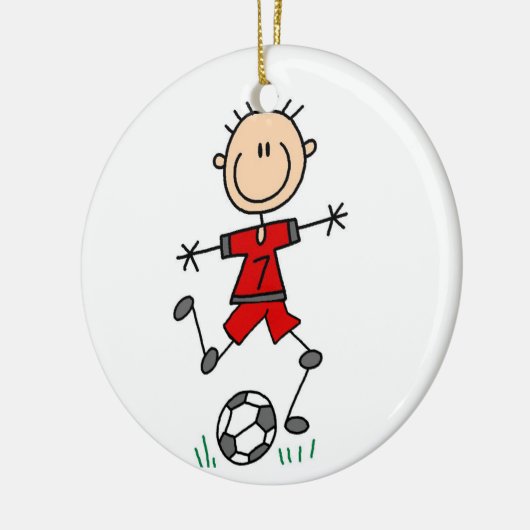 Boy Red Uniform Soccer Kick T - Shirt und Geschenk Keramikornament (Links)