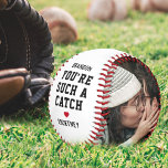 Boyfriend Foto Baseball<br><div class="desc">Niedliches valentinisches Baseballgeschenk mit dem Namen Ihres Freundes,  dem Sprichwort "Sie sind so ein Haken",  und Ihrem Namen. Plus 2 Fotos für Sie,  um mit Ihren eigenen,  um dies zu einem besonderen Geschenk zu machen.</div>