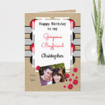 Boyfriend happy birthday red grey foto rustic karte<br><div class="desc">Happy Birthday to my Gorgeous Boyfriend.
Foto von greeting card for him.
Tell your boyfriend he is amazing and you love him.
Grey,  red and black,  with two fotos,  front and inside left.
*Kraft graphic effect background.
*Real Kraft card is not used</div>