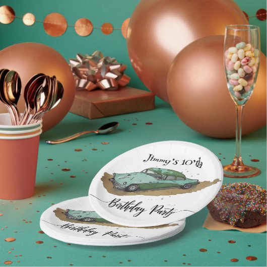 Boys birthday party with two toned sedan pappteller (Multi)