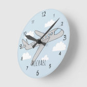 Boys Blue Airplane Design mit Namen Runde Wanduhr (Winkel)