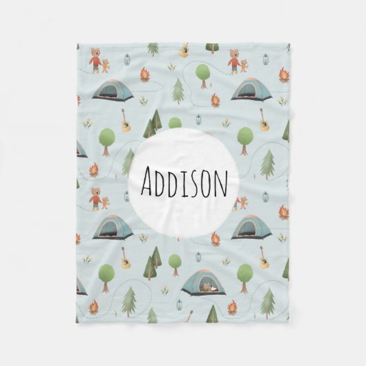Boys Blue Forest Bear Camping Muster Name Kinder Fleecedecke (Vorderseite)