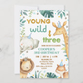 Boys Brown Cheetah Print Young Wild Three Birthday Einladung (Vorderseite)