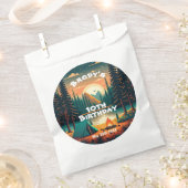 Boys Camping Adventure Birthday Party Geschenktütchen (Ausgeschnitten)