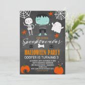 Boys Chalkboard Halloween-Party Geburtstag Einladung (Stehend Vorderseite)