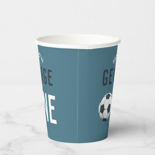 Boys Cute Blue Sports Kids 1st Birthday Pappbecher (Rechts)