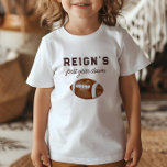 Boy's Football Erstes Jahr Runter 1. Geburtstag Pa Kleinkind T-shirt<br><div class="desc">Wirf dich mit deinen Freunden und Lieben zusammen - es ist Zeit für das Spiel! Kundgebung für Ihre kleinen Typ 1. Geburtstag feiern. Dieses Design verfügt über einen Aquarellfußball mit lustiger sportlicher Typografie.</div>