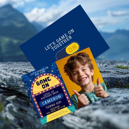 Boy's Game On Birthday Party mit Foto Einladung