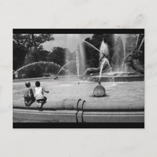 Boys im Logan Circle Postkarte