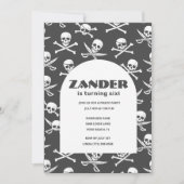 Boys Pirate Skull Birthday Party Einladung (Vorderseite)