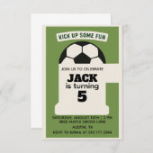 Boys Soccer Birthday - Green Theme Einladung (Vorne/Hinten)