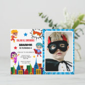 Boys Superhero Foto Geburtstagsparty Einladung (Stehend Vorderseite)