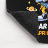 Boys Total Solar Eclipse Dabbing Toddler Mousepad (Ecke)