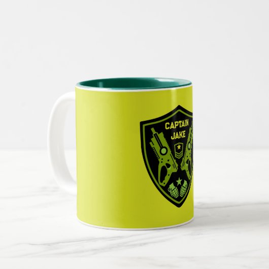 Boys Toy Dart Gun Battle Zweifarbige Tasse (Vorderseite Links)