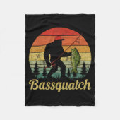 Bquatch B Fishing Humor Bigfoot Ufo Sasquatch Fleecedecke (Vorderseite)