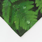 Bracken Farn mit Regentropfen, Washington Staat Fleecedecke (Ecke)