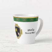 Brady Irish Shield & Tartan Personalisiert Milchtasse (Rechte Ecke)