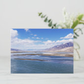 Brahmaputra Fluss- und Berglandschaft - Tibet Einladung (Stehend Vorderseite)