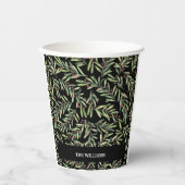 Branchen und Berries zu Weihnachten am Schwarzen F Pappbecher (Vorderseite)