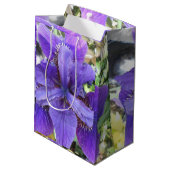 Brandeis Mittlere Geschenktüte (Rückseite Schrägansicht)