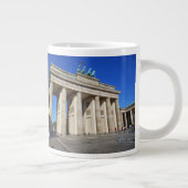 Brandenburger Tor, Berlin, Deutschland Jumbo-Tasse (Rechts)