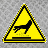 Brandgefahr - Hot Surface Label