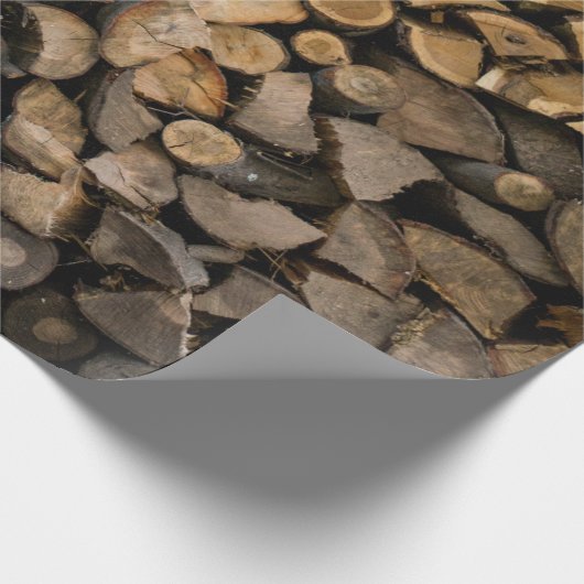 Brandholzstapel Geschenkpapier (Ecke)