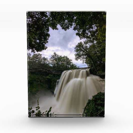 Brandywine Falls am Frühlingmorgen brüllt Fotoblock (Vorderseite)