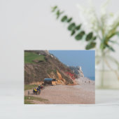 Branscombe Beach im Frühling Postkarte (Stehend Vorderseite)