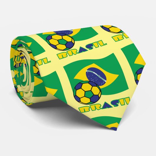 Brasileiro Futebol e Bandeira Krawatte (Gerollt)