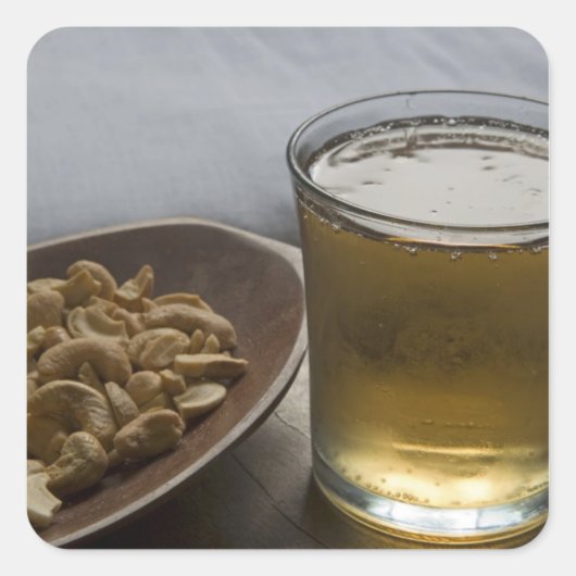 Brasilien. Ein Glas erfrischende Energie Quadratischer Aufkleber (Vorderseite)